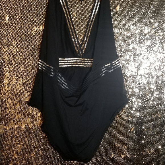 H&M Swimsuit - Picture 2 of 7